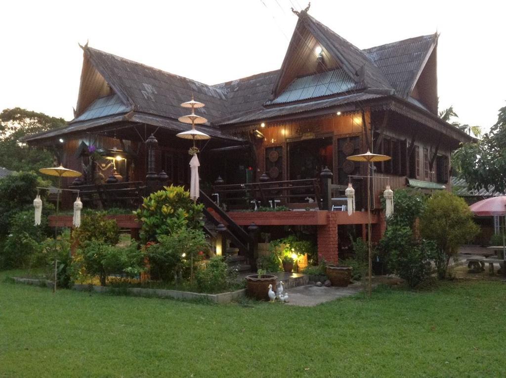 Oui Kaew Home Stay Phayao Exterior foto