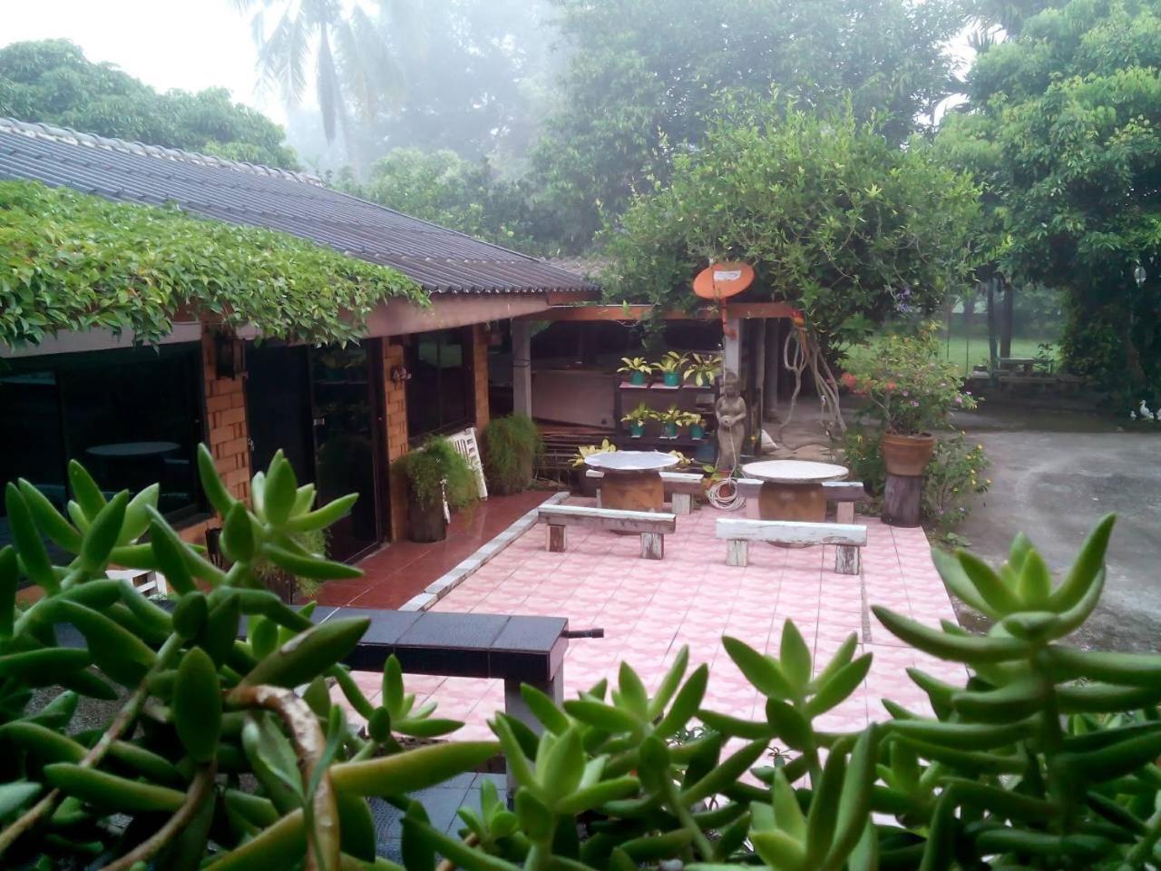 Oui Kaew Home Stay Phayao Exterior foto