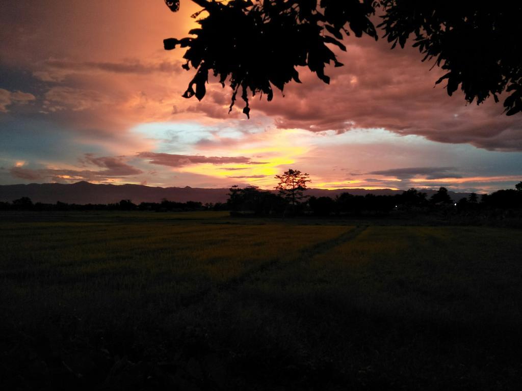 Oui Kaew Home Stay Phayao Exterior foto