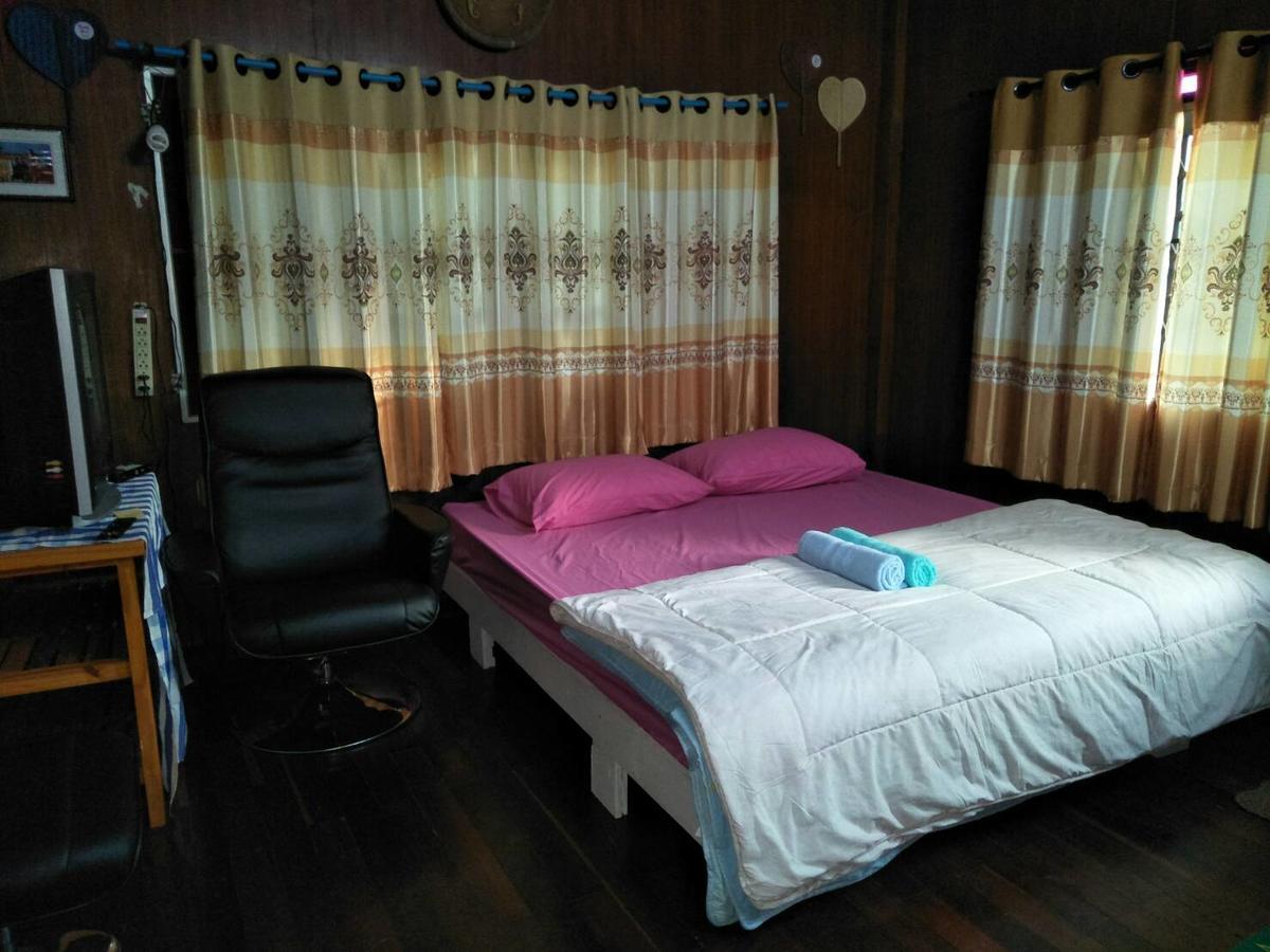 Oui Kaew Home Stay Phayao Exterior foto